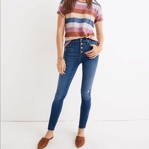 Madewell 10 inch high rise dark blue skinny jeans! 😍🤍 so cute SIZE 26🤪